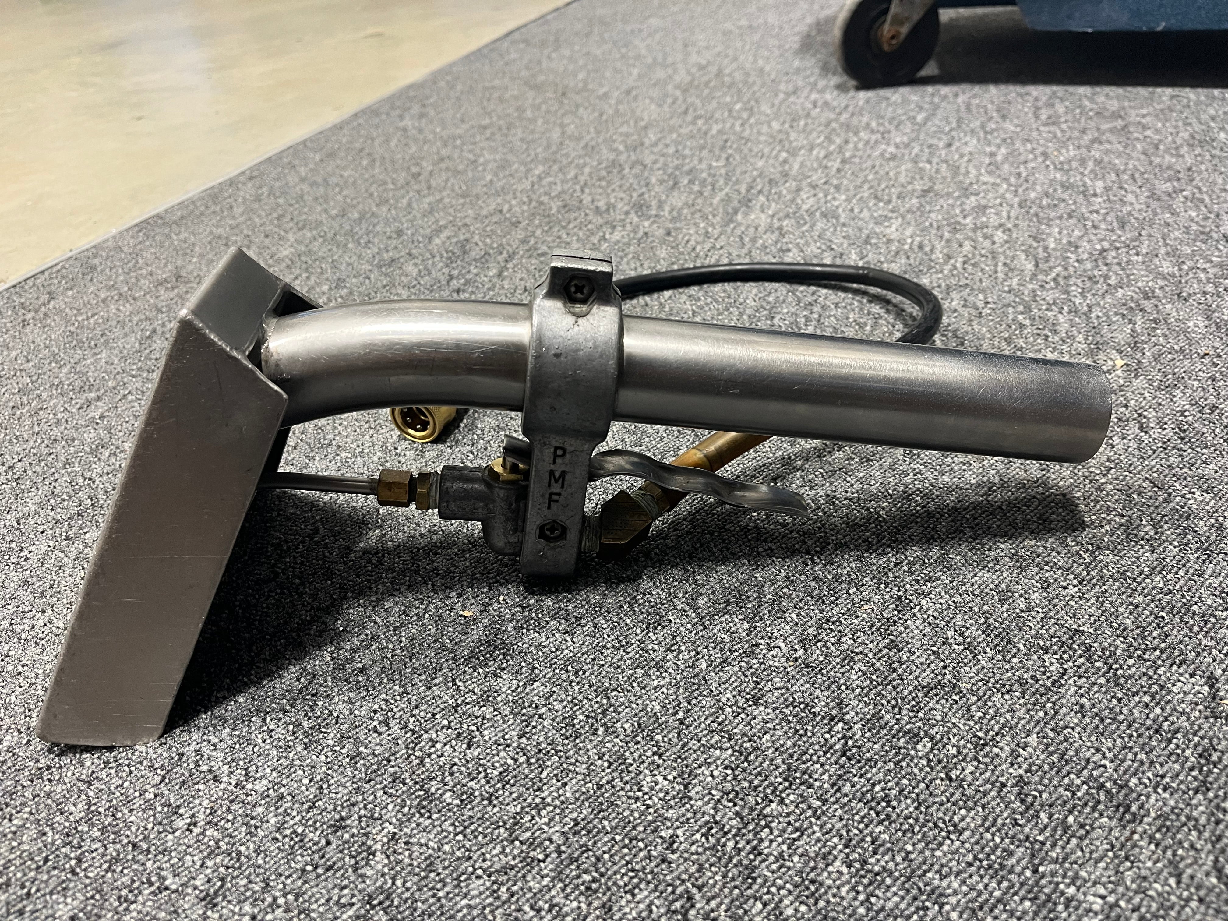 Prochem PM2503 Heavy duty stair tool carpet cleaning Used