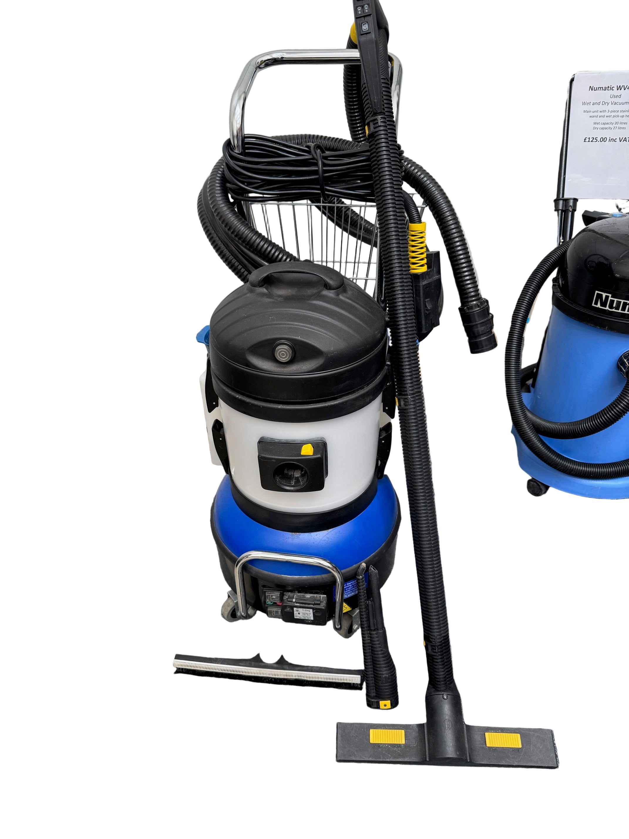 Pre-owned Tecnovap Carmen Plus combined steamer and vacuum cleaner