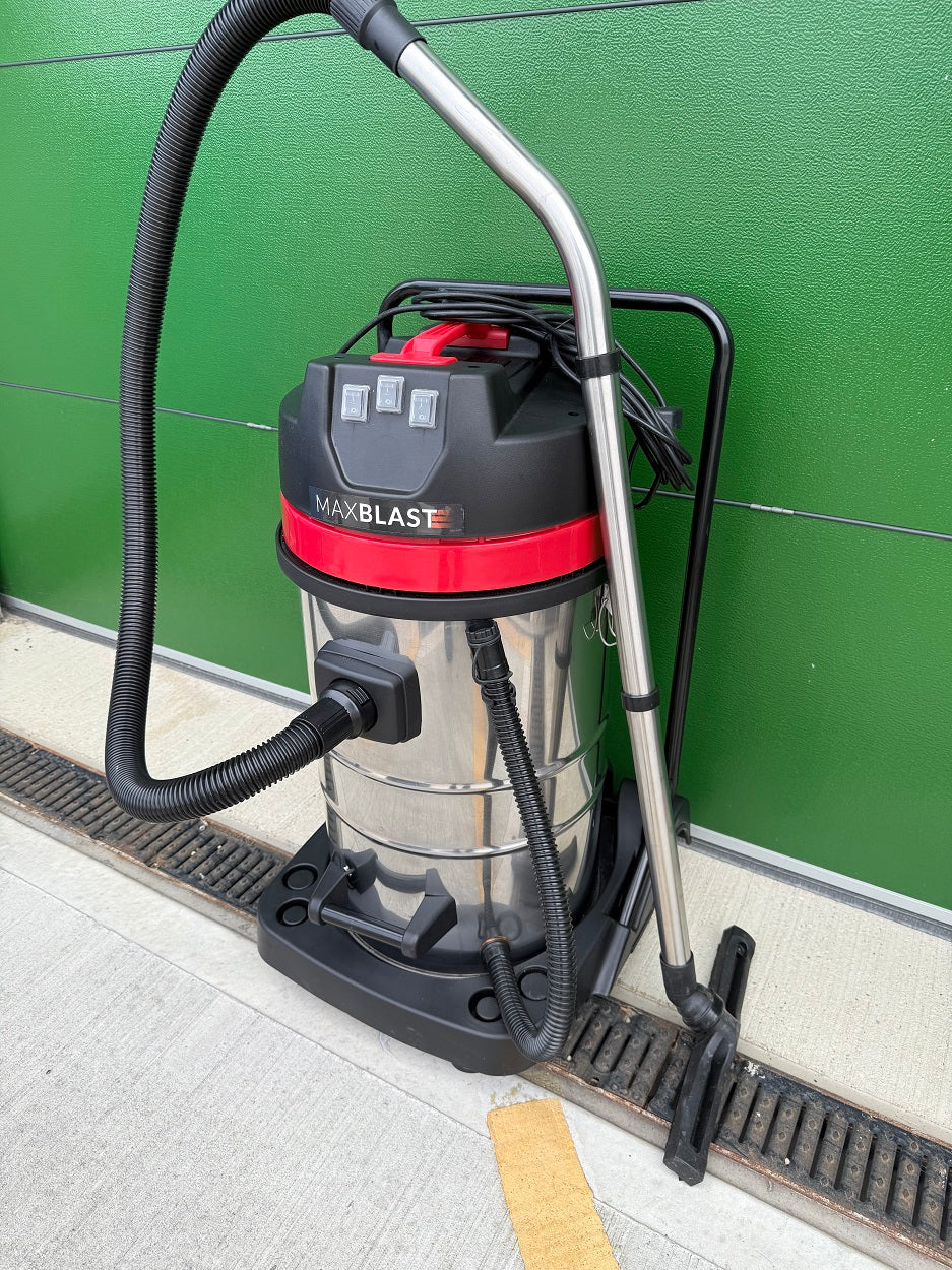 Maxblast Ex Demo 80L Wet and Dry Vacuum Cleaner - New Condition