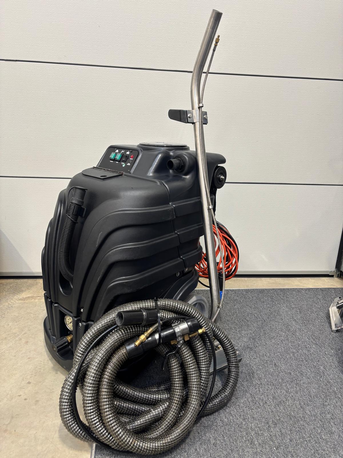 FURTHER REDUCTIONS UNTIL 20TH FEB 2026 - Pre-owned Powr-Flite Black Max Carpet cleaning machine with 500psi pump