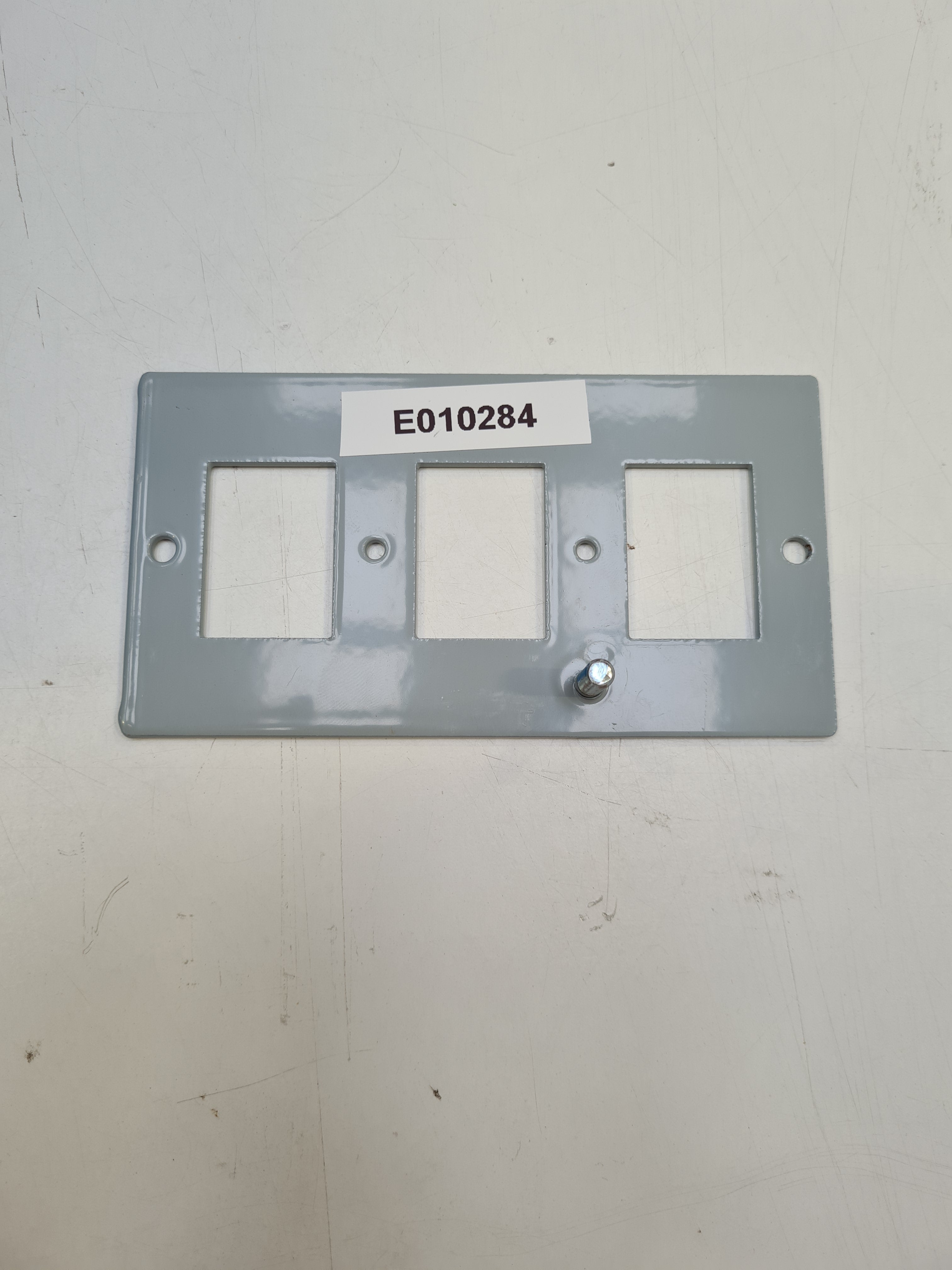 Prochem E010284 SWITCH PLATE, Grey, 3-Way