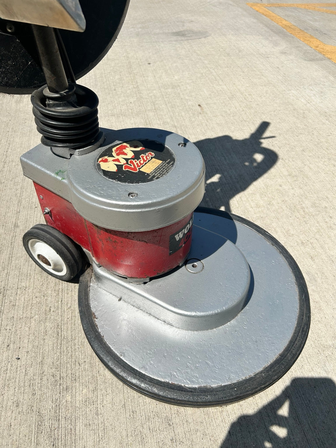 Victor Wolf 400 Single Disc Floor Machine – Refurbished VR-W400