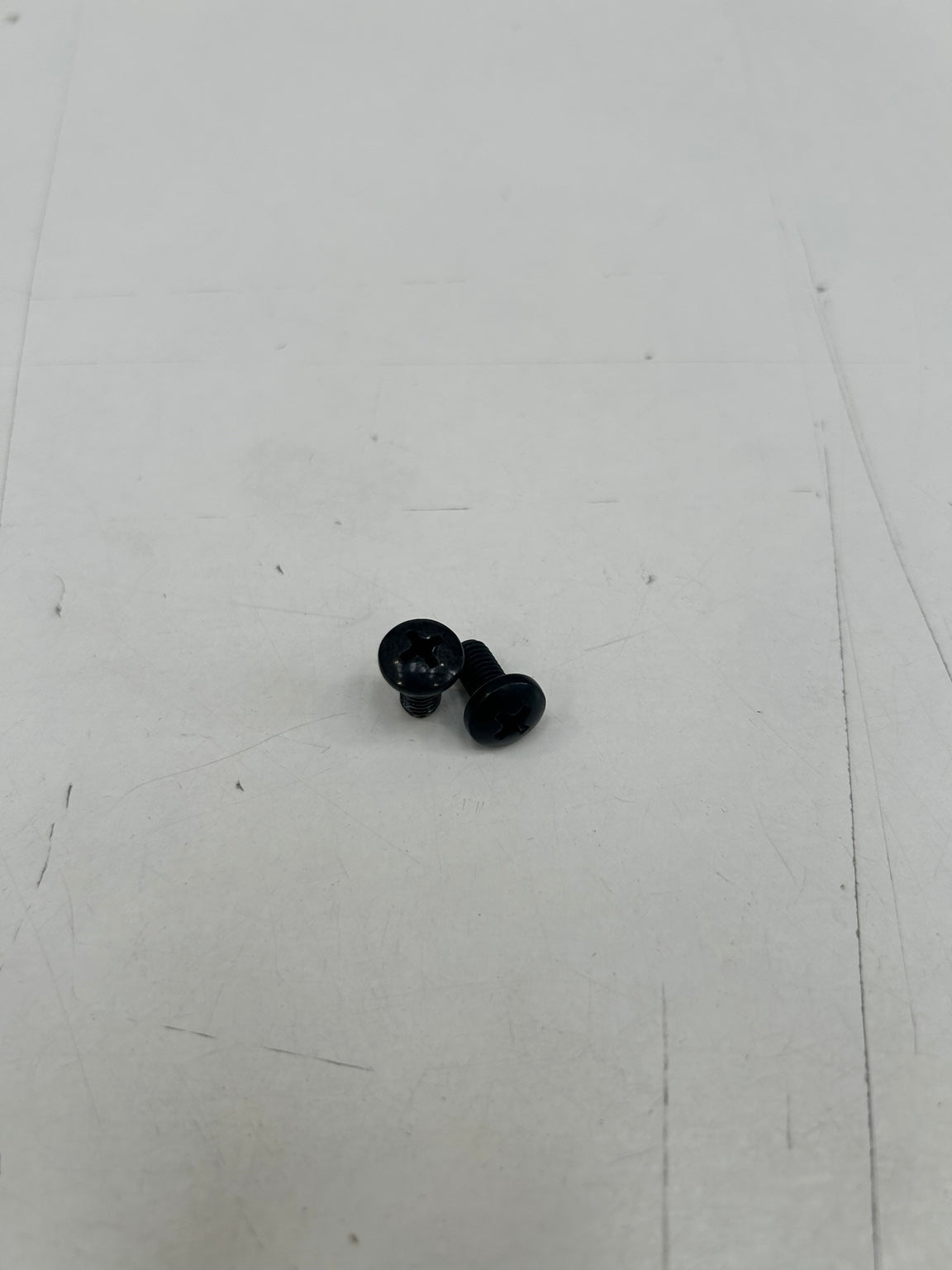 Prochem E11529  Screw 10-32 X 3/8 (6 minimum)