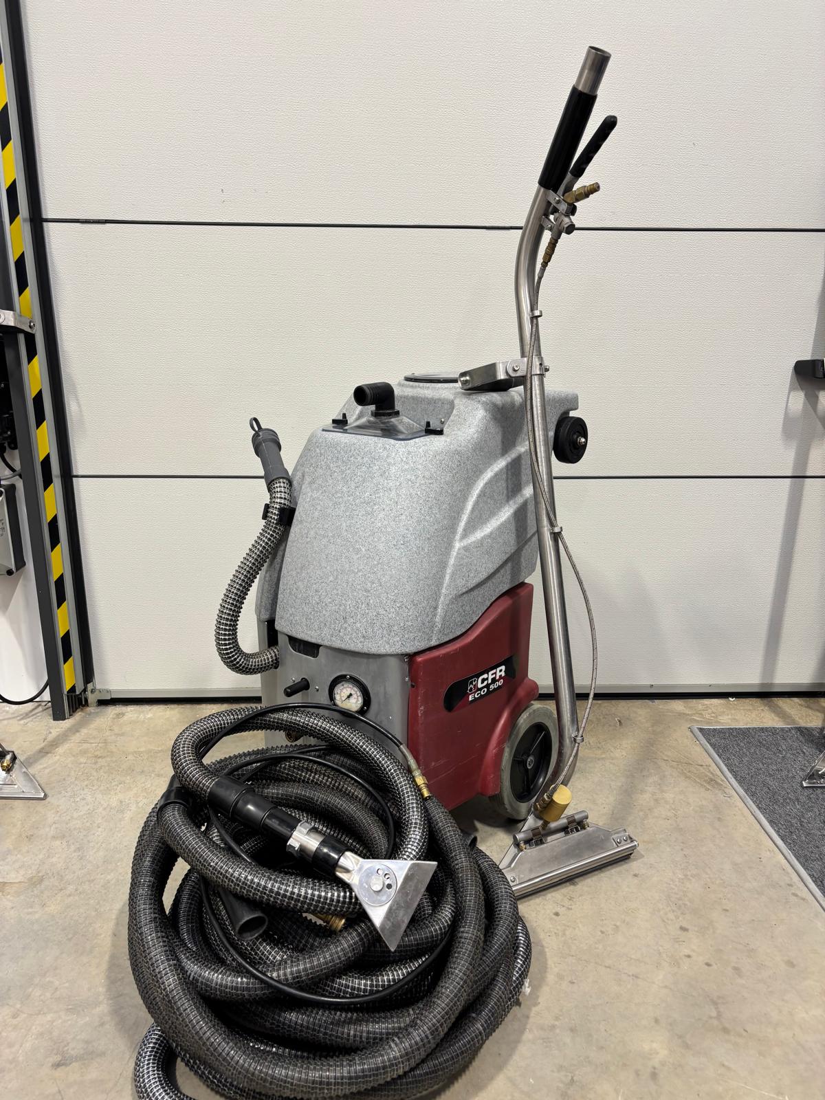 CLEARANCE - Pre-owned CFR ECO-500 Carpet cleaning machine