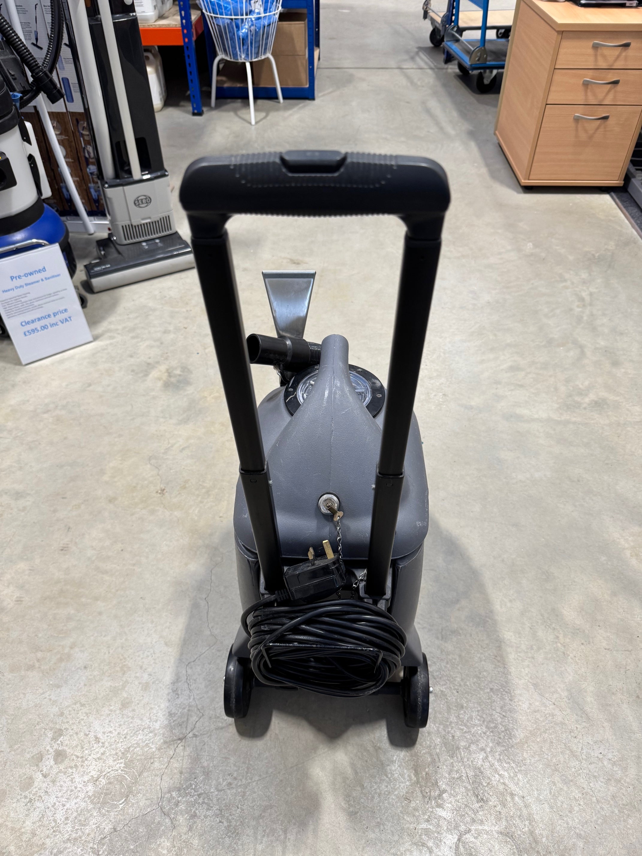 CLEARANCE - Refurbished CFR Spotter with 55psi pump