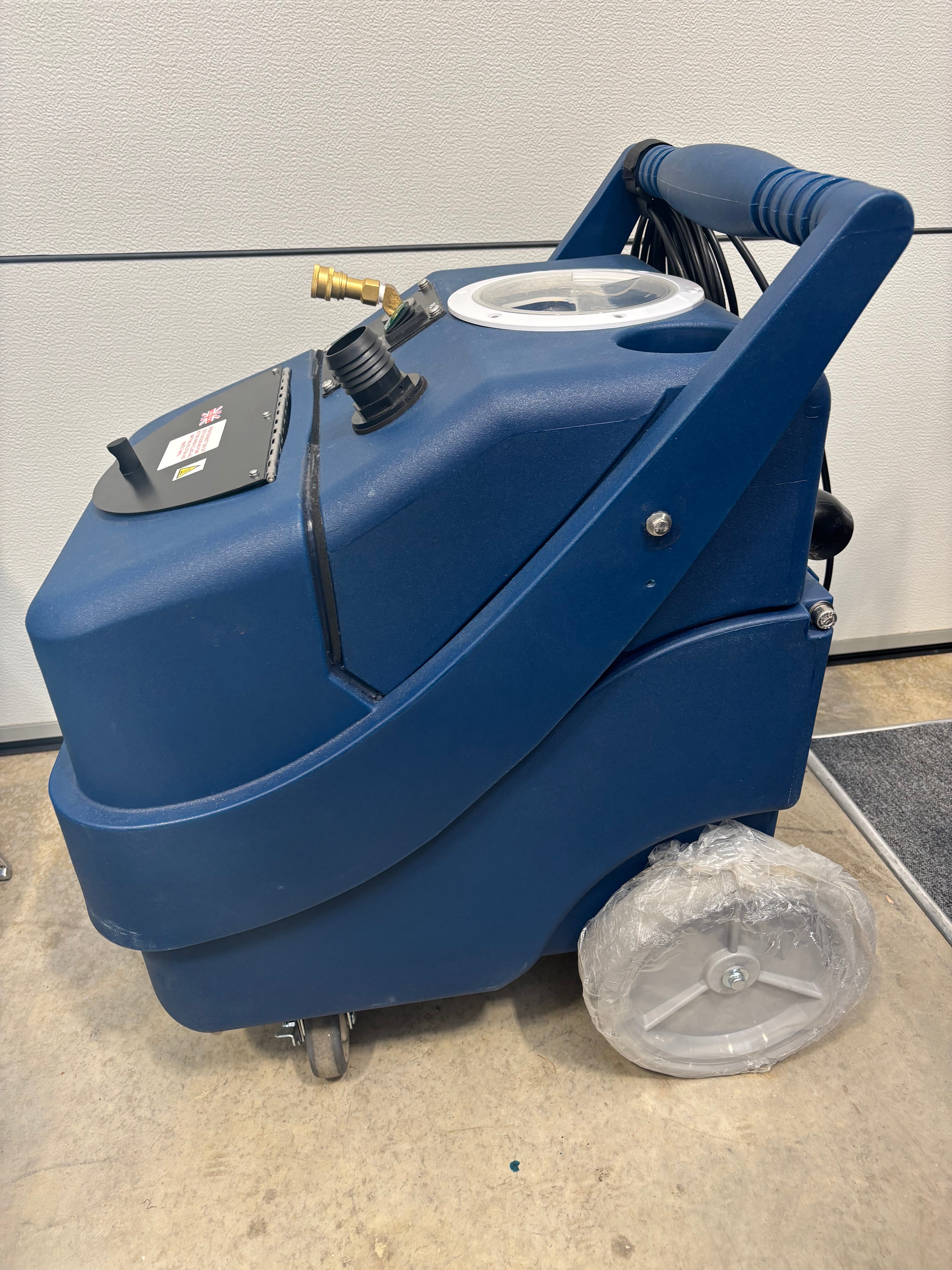 EX DEMO Prochem Steemeasy Carpet and upholstery cleaning Machine Brand New Design