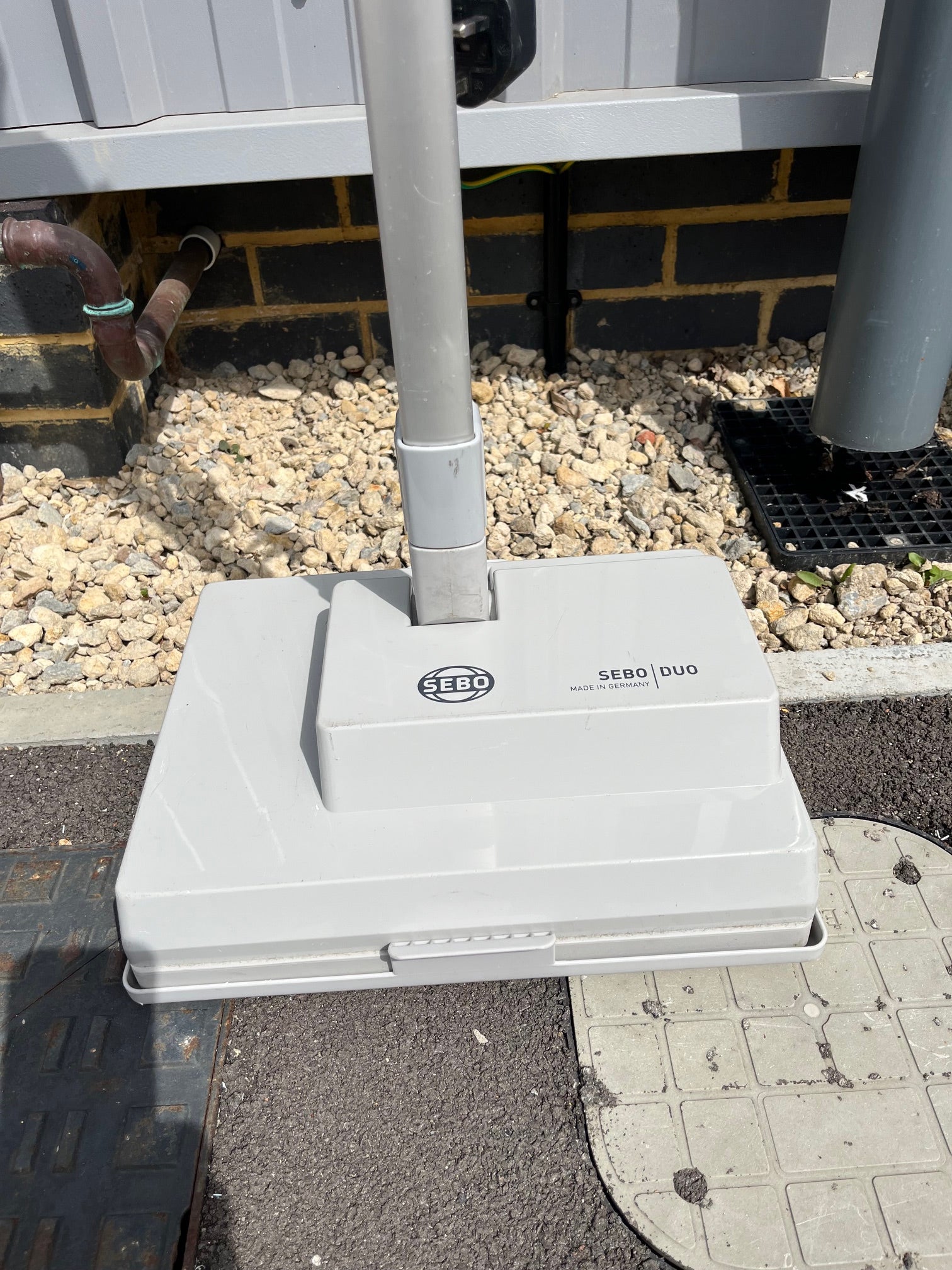 Pre-Owned Sebo Duo 3000 Dry Carpet Cleaning Machine