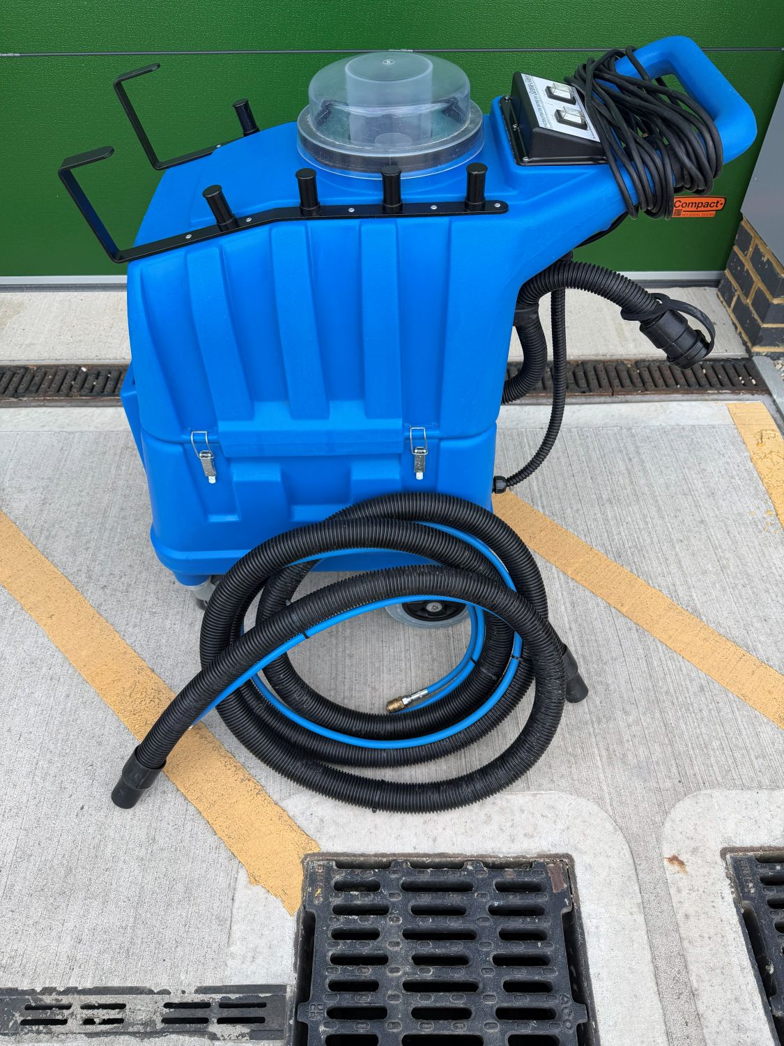 Santoemma Serena-Silient Carpet & Upholstery cleaning machine used and refurbished
