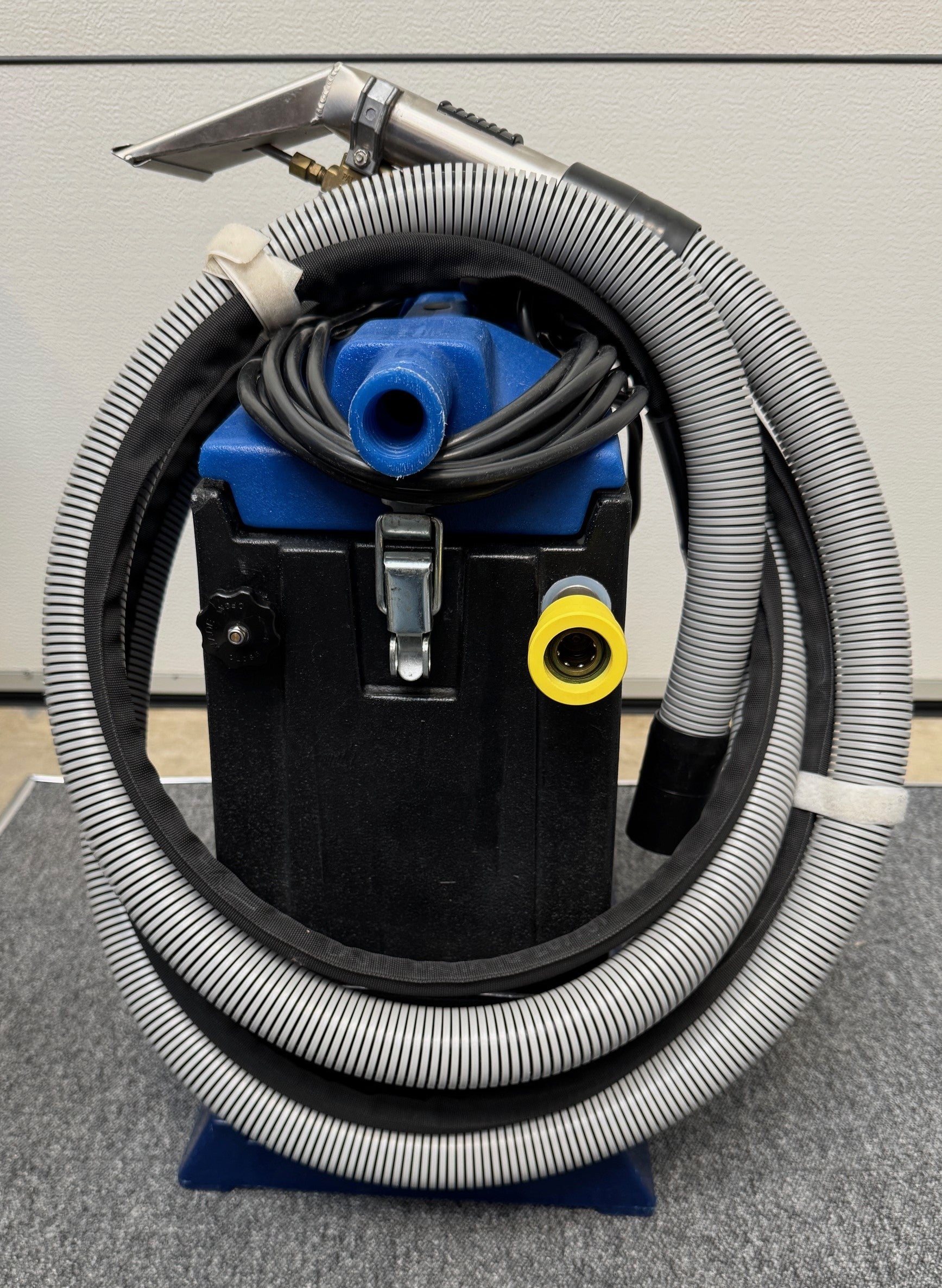 Ashbys Spot Master with heater PC10868 used but immaculate
