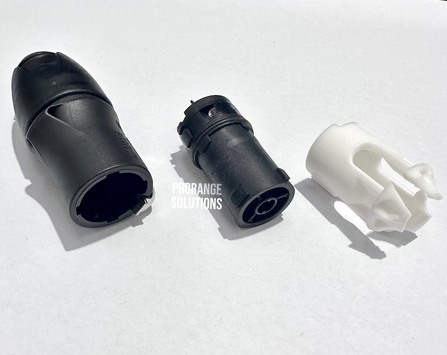 E13733PR Connector, female 3 CIRC for ENDEAVOR