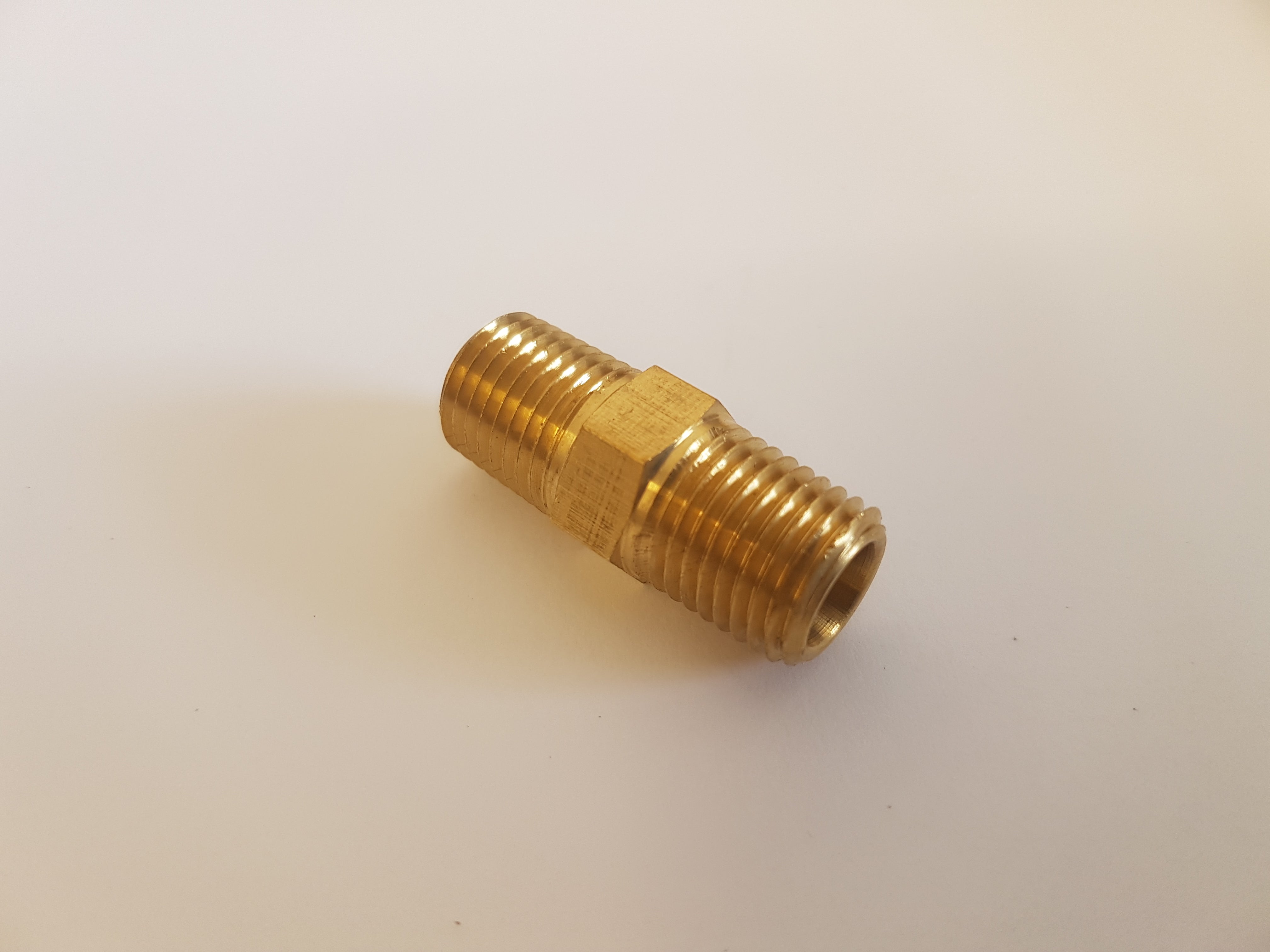 Prochem 1/4 nipple brass CH00111 replaces PC800029